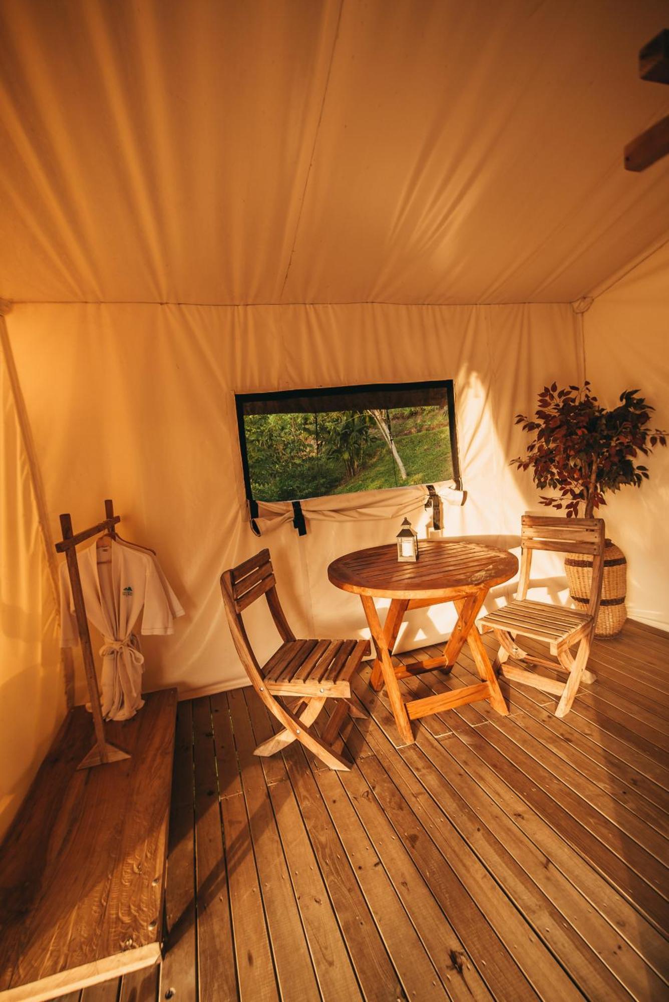 Glamping Entre Rios Hotel Calarcá Kültér fotó