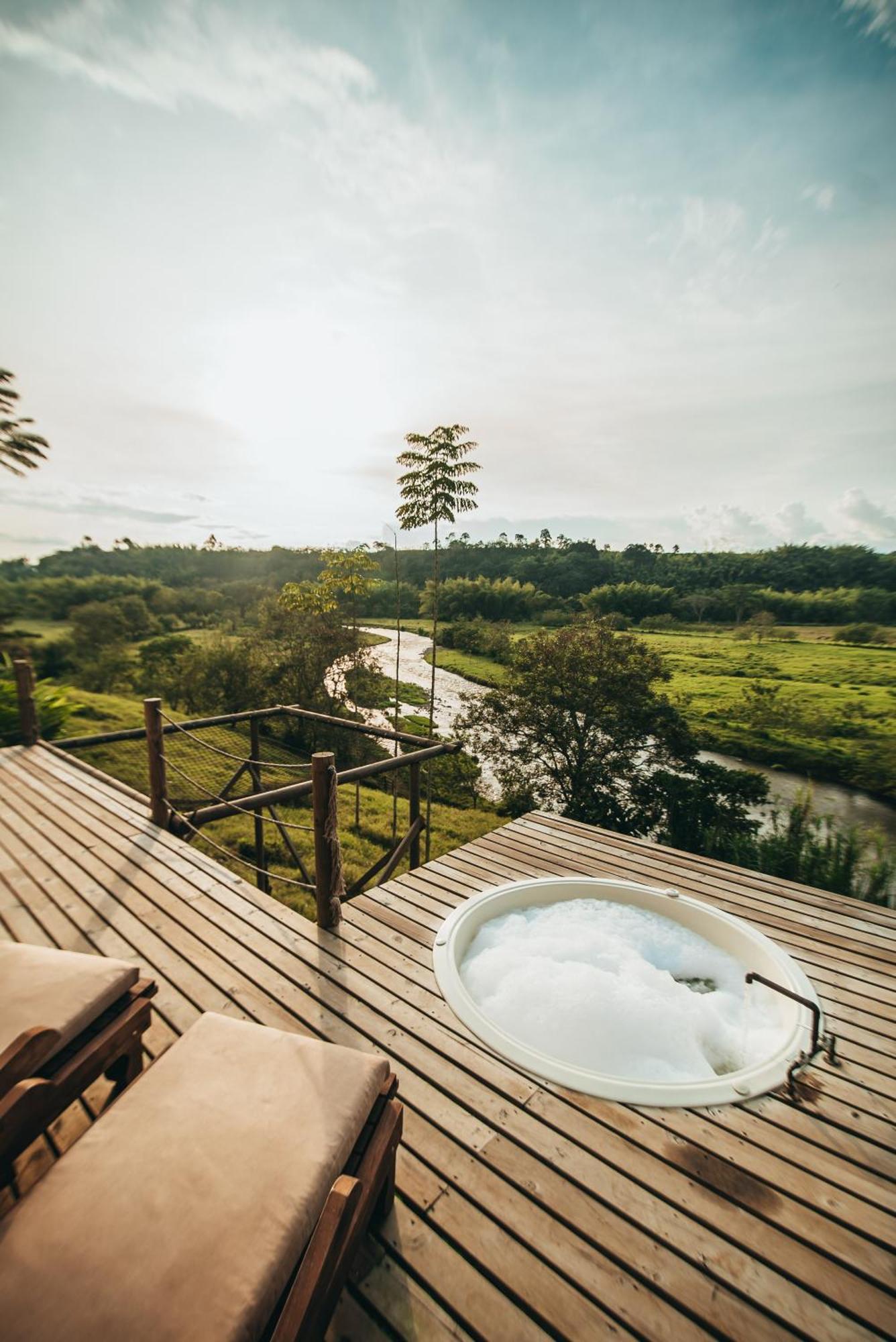Glamping Entre Rios Hotel Calarcá Kültér fotó